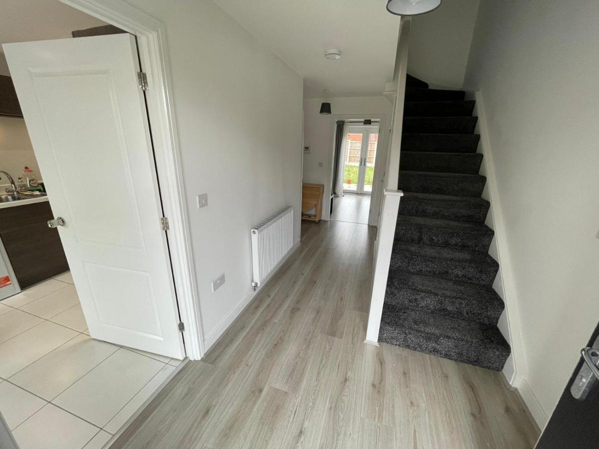 Modern With Huge Bed - Walk To Centre! * Manchester